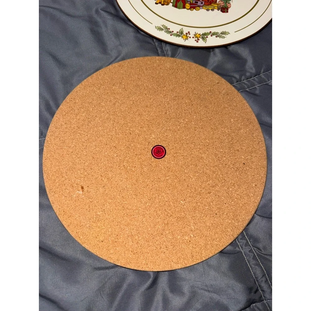 Pimpernel Christmas Tree Cork Backed Round Placemats Set of 6 Holiday Decor